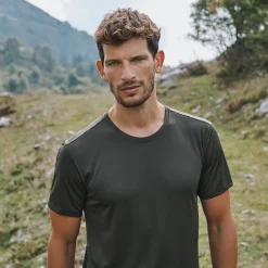 New GEYSER by ID Essential Herre Trænings t-shirt - Oliven